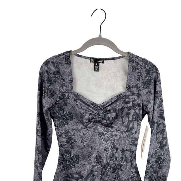 Aqua Bloomingdales Bodysuit Gray XS Polyester Blend Snake Print Sweetheart Neck - Picture 3 of 11